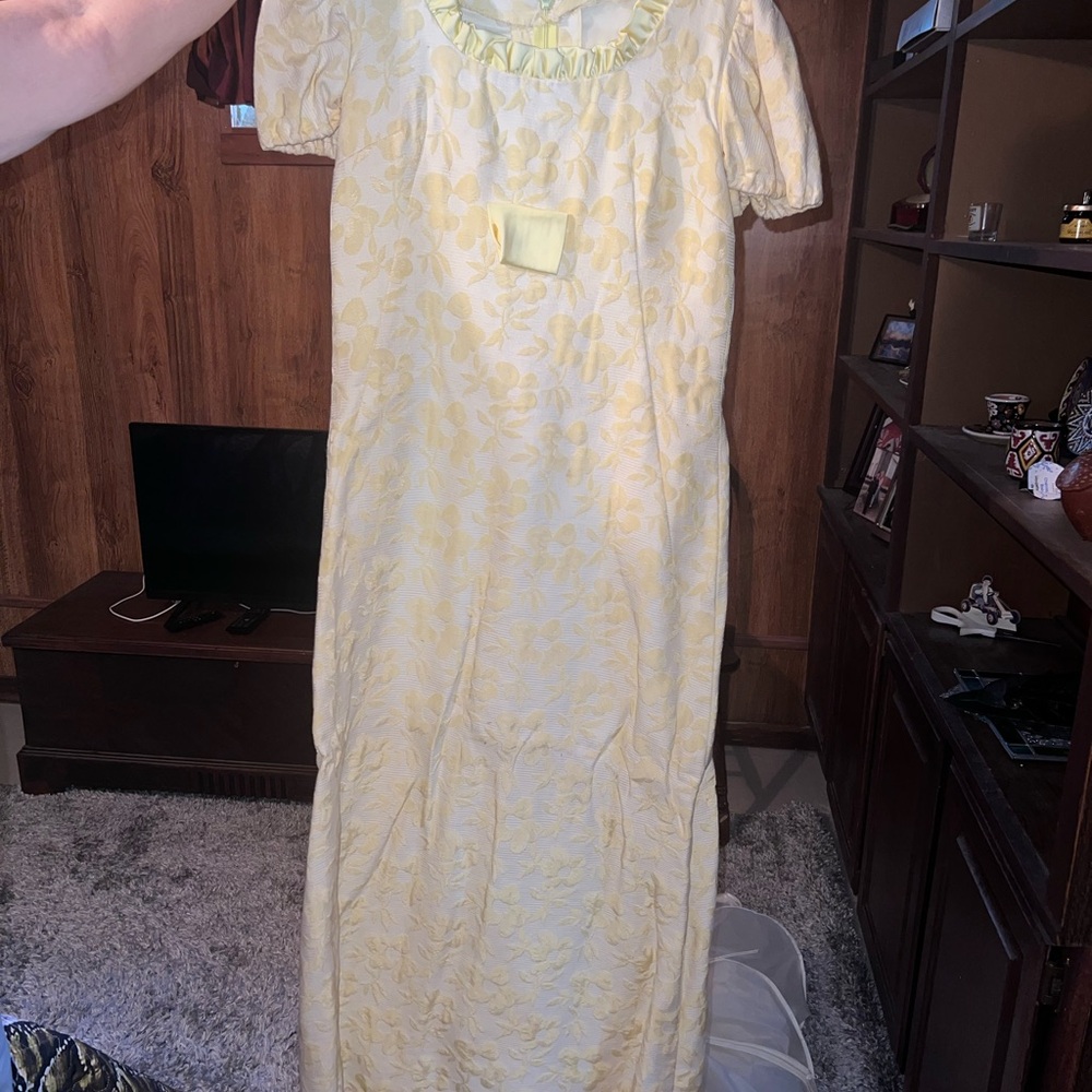 1960s Vintage Yellow Floral Prom Dress